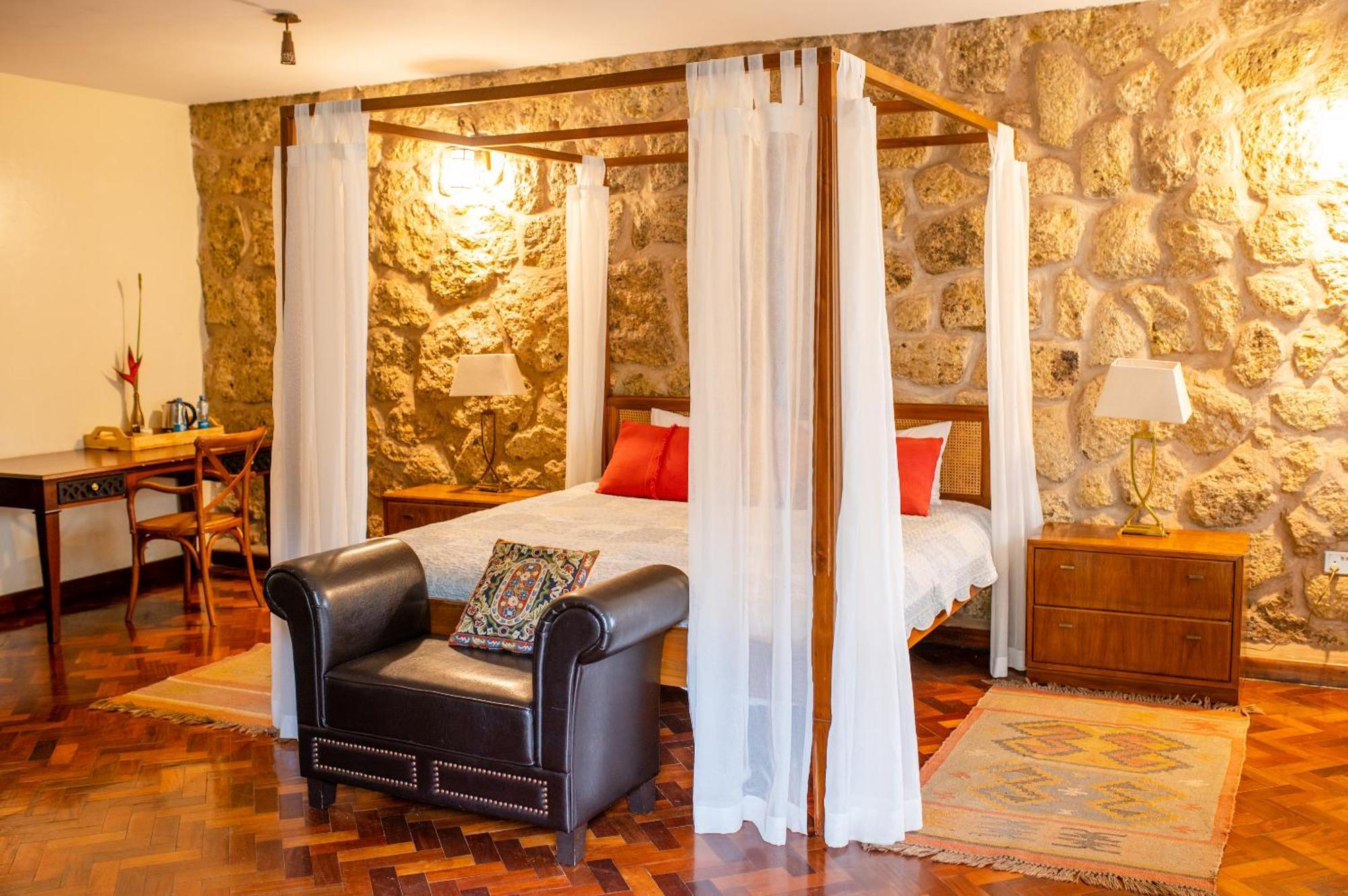 Hotel Zereniti House Muyaka Esterno foto