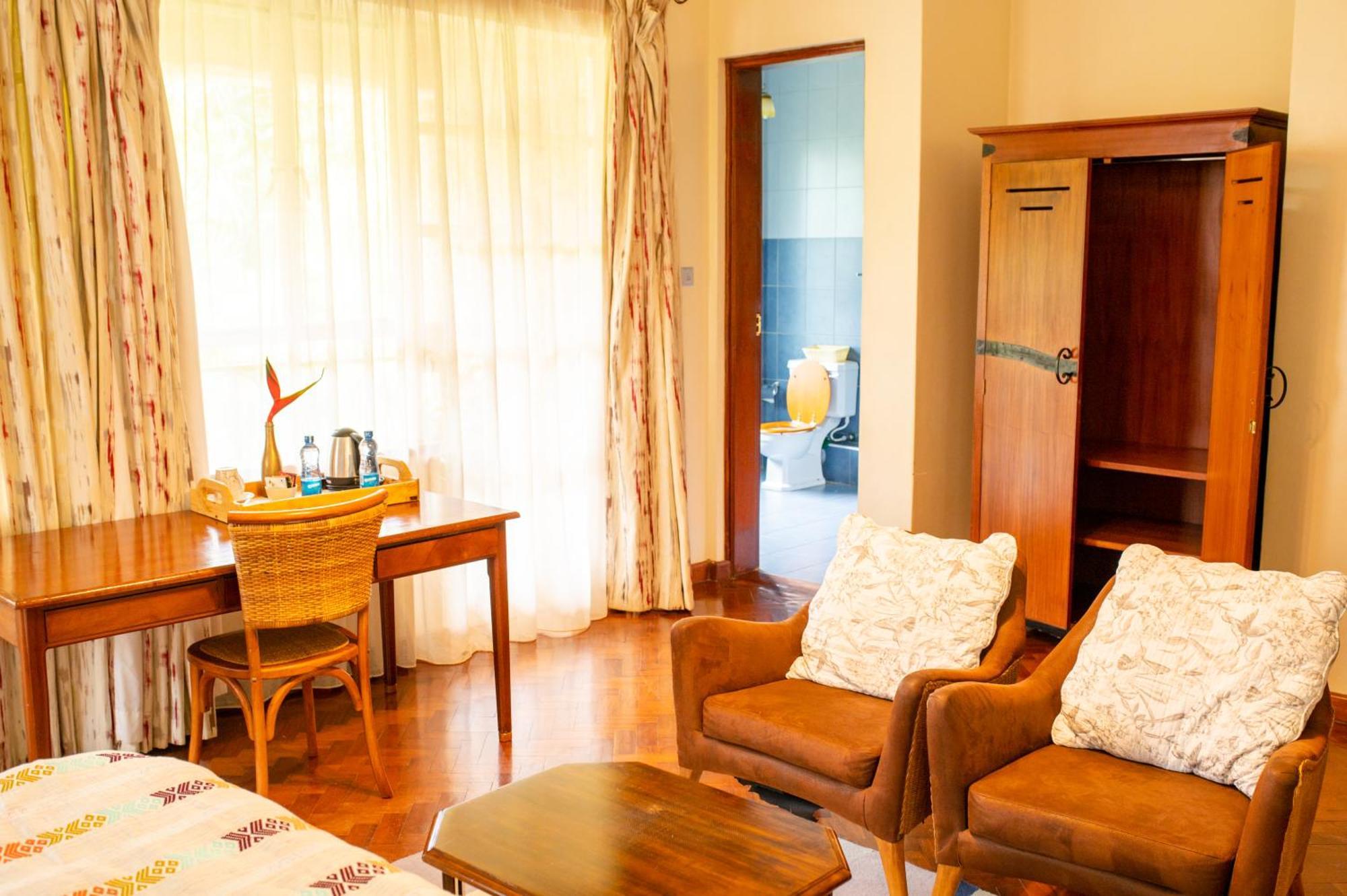 Hotel Zereniti House Muyaka Esterno foto